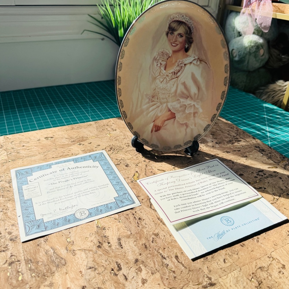 “The People’s Princess”  Collector Plate with Original Authenticity Papers & Box